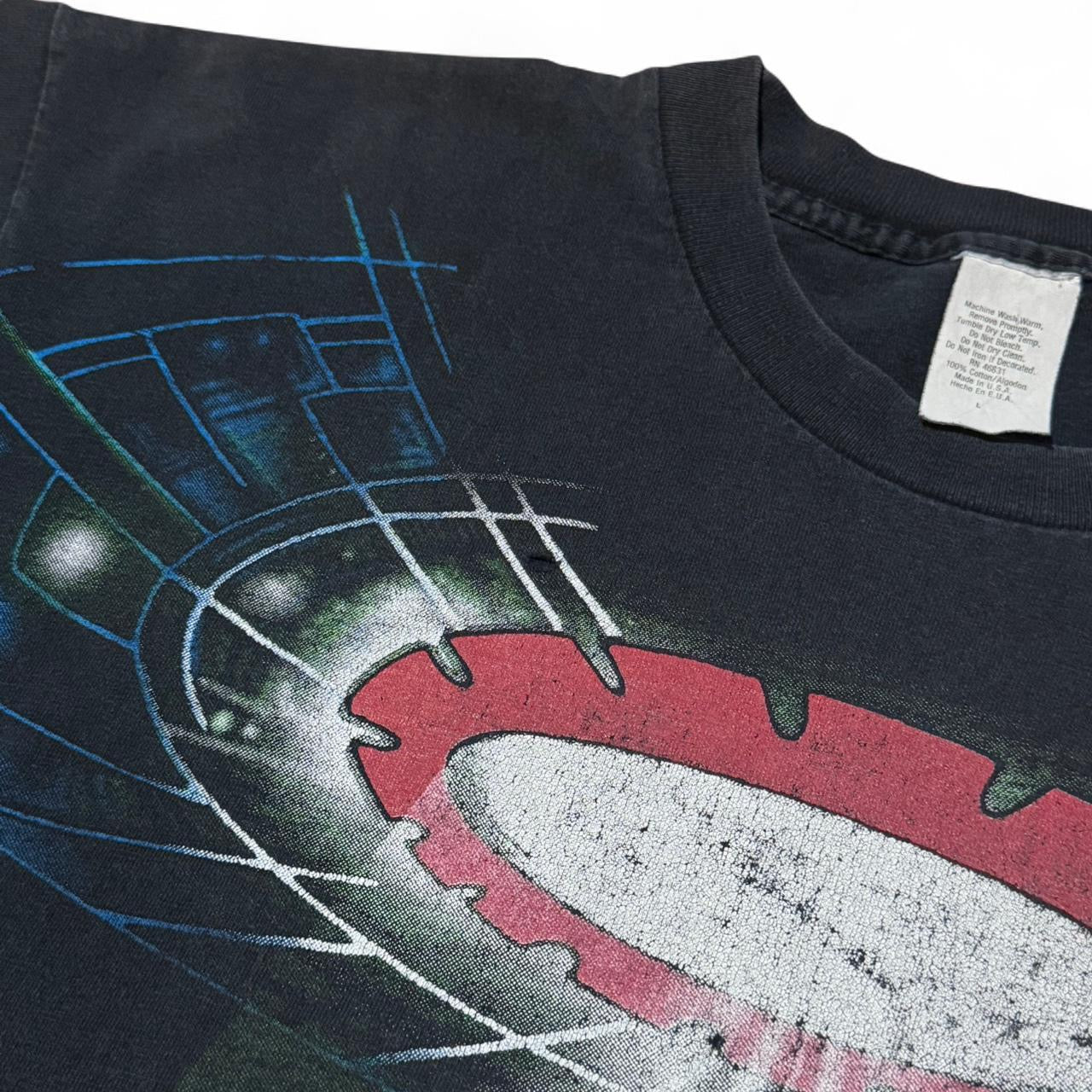 ‘97 Tasmanian Devil REJECTED UFO Alien Abduction Looney Tunes Tee