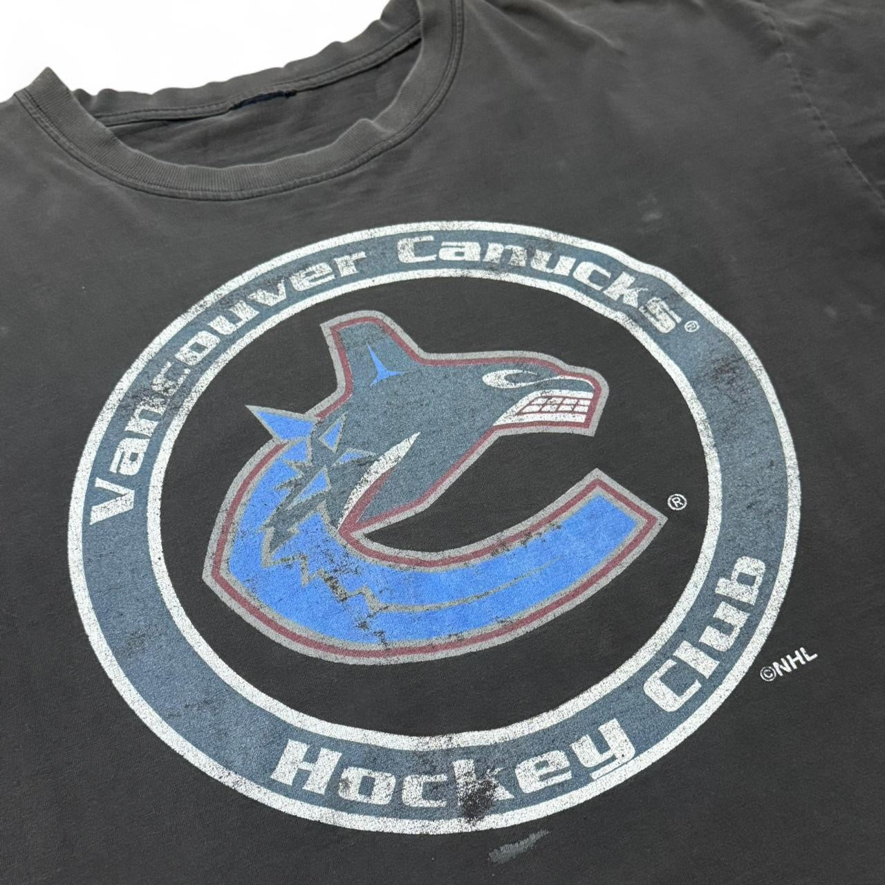 Y2K NHL Vancouver Canucks Orca Tee