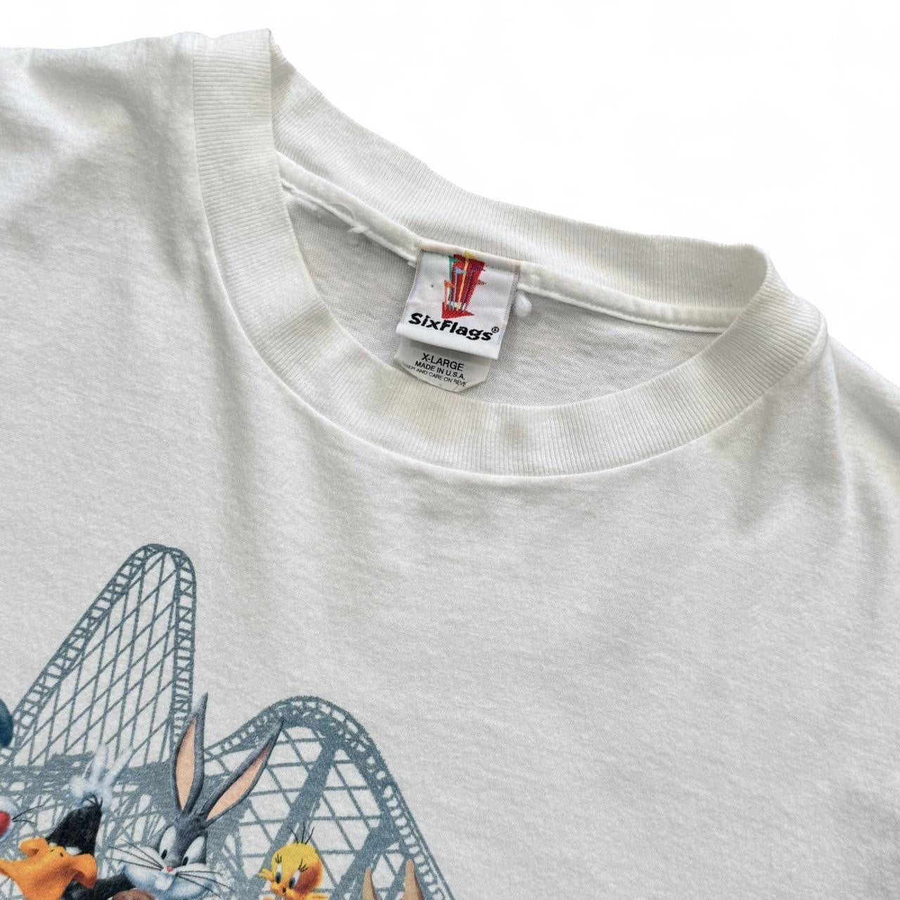 Y2K Looney Tunes Six Flags Theme Park Souvenir Tee