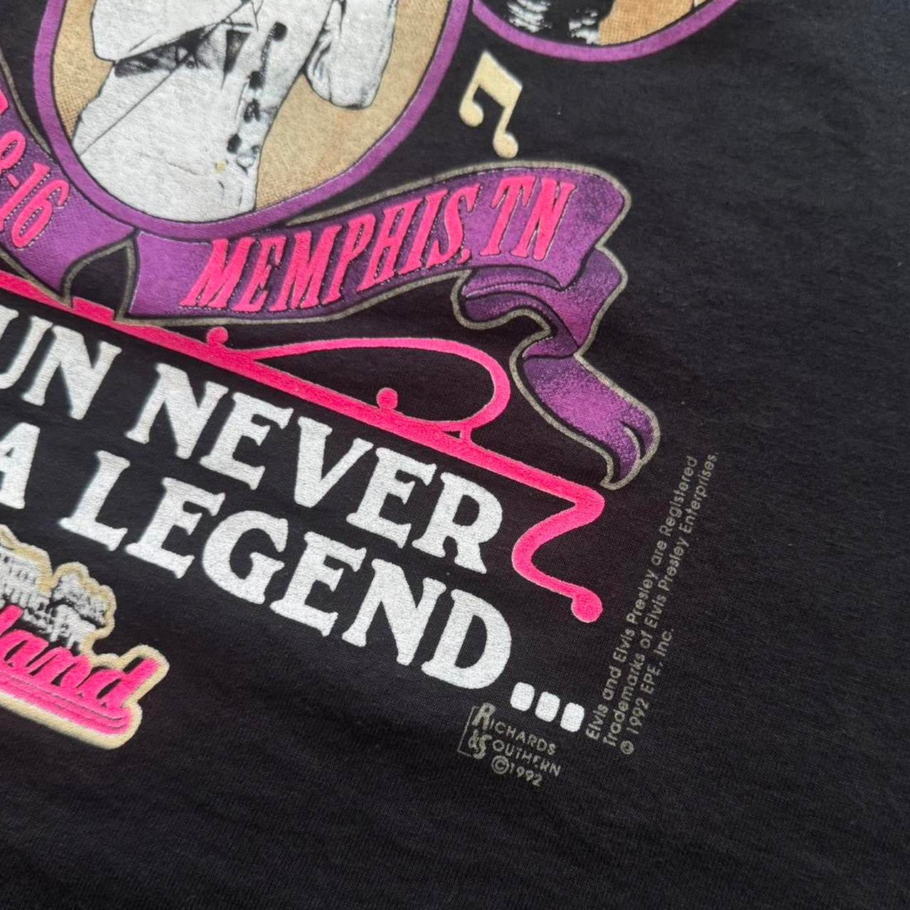 1992 Elvis Presley "The Sun Never Sets on a Legend" Tee