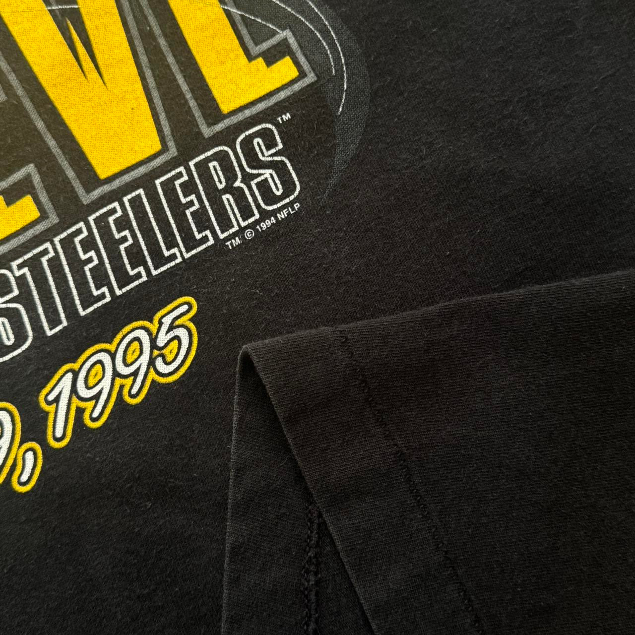 90s Pittsburgh Steelers Football NFL Tee