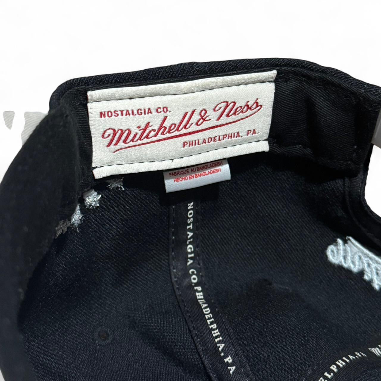 Los Angeles LA Kings NHL Hockey Retro Snapback Hat Mitchell & Ness Cap