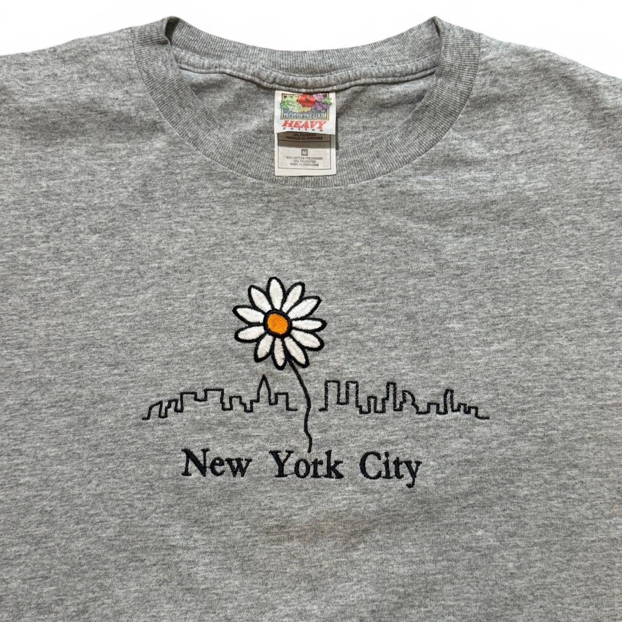 90s New York Skyline Daisy Tee