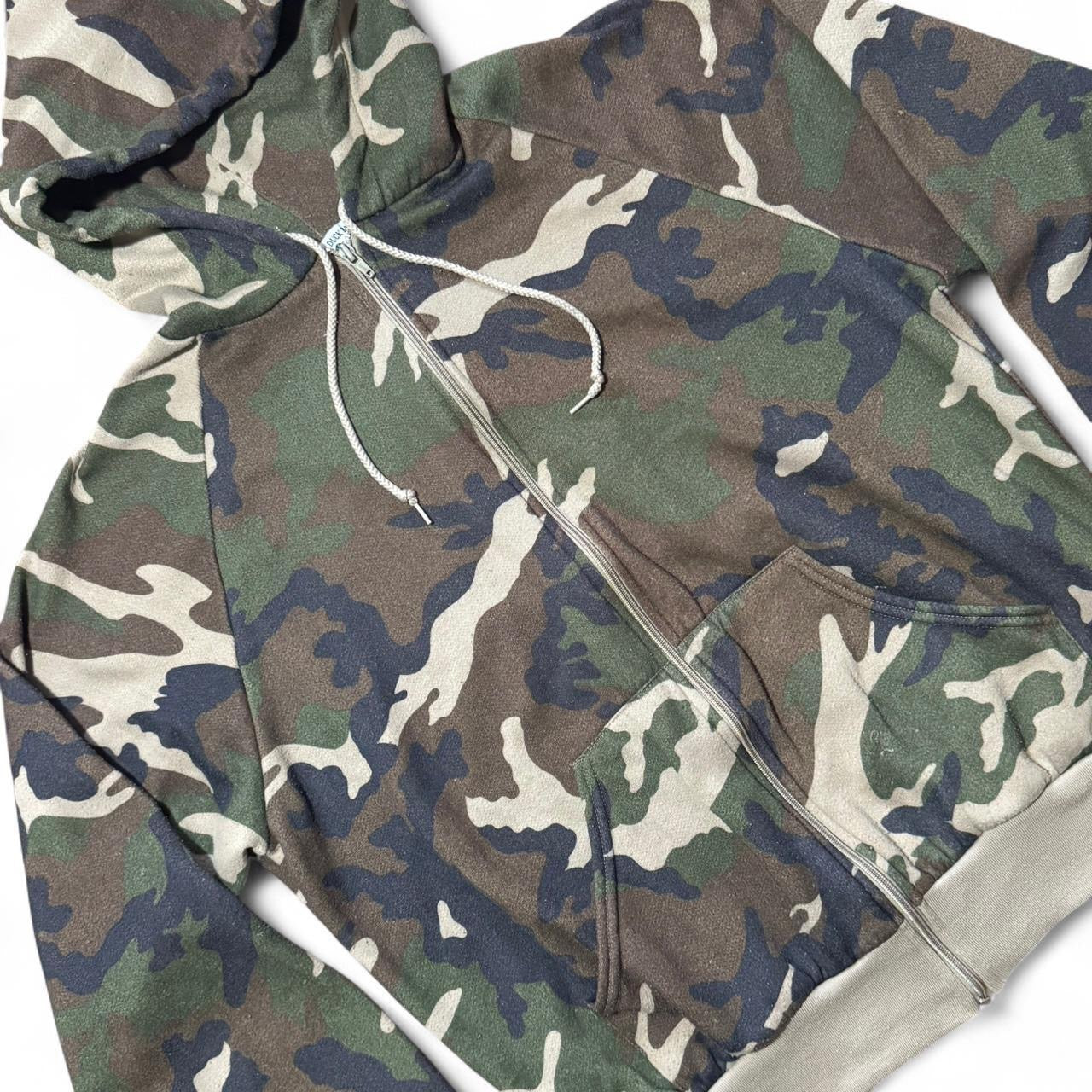 90s Camouflage Hunting Zip Up Hoodie Sweater
