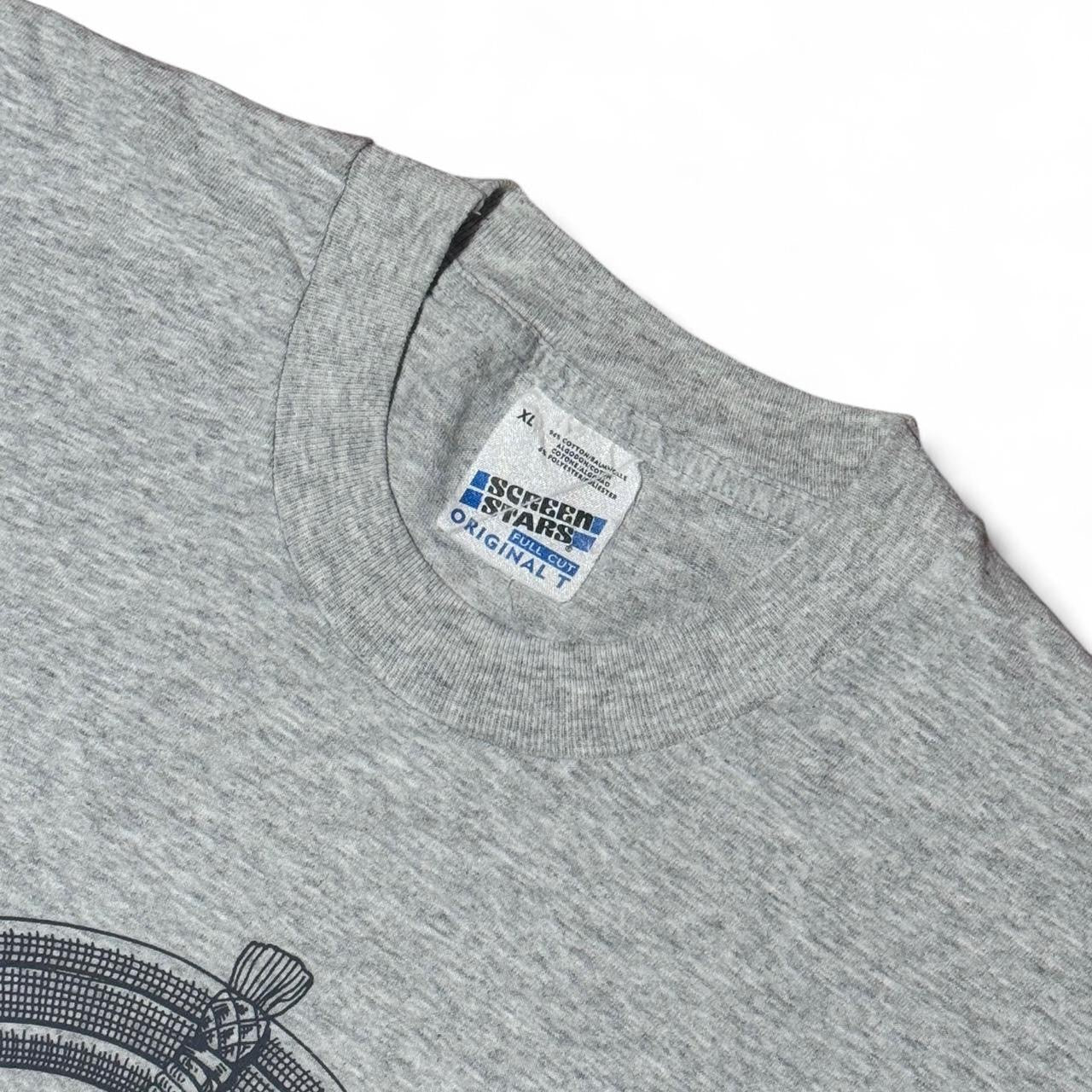 90s Grey Scotland Emblem Graphic Tee