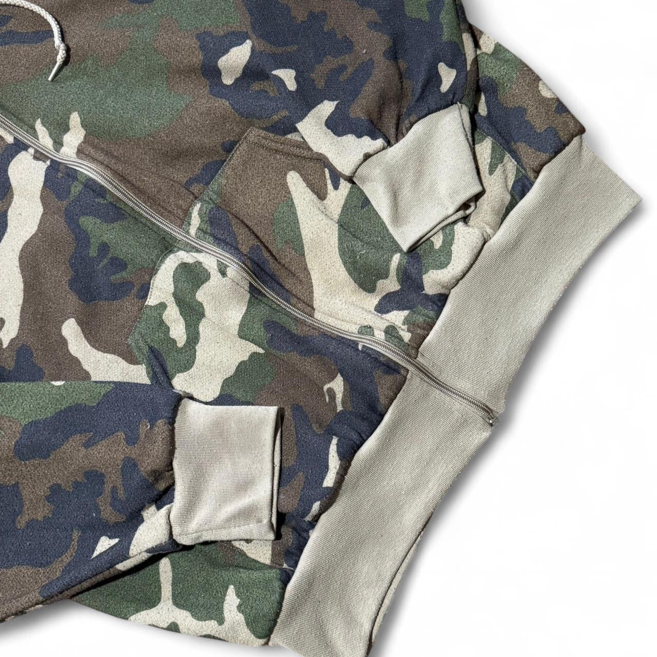 90s Camouflage Hunting Zip Up Hoodie Sweater