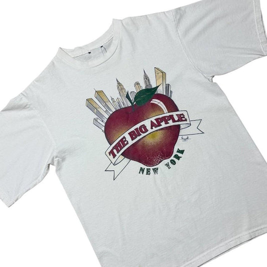 90s New York City The Big Apple NYC USA Twin Towers Skyline Art T-shirt