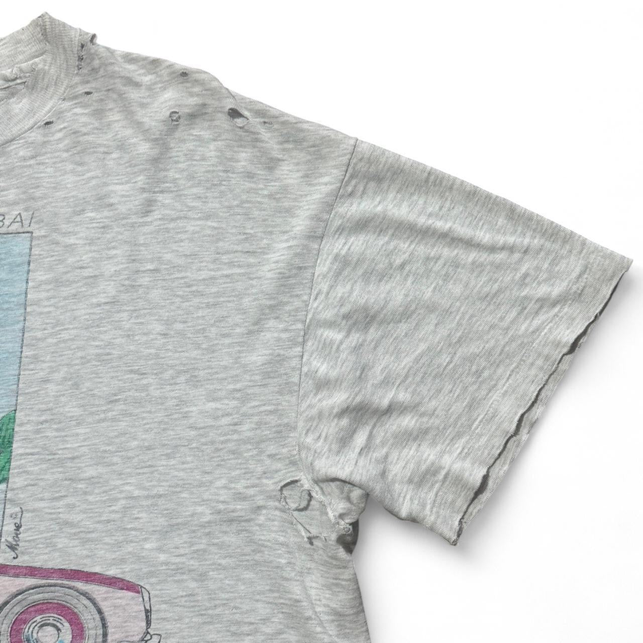 90s ‘Cruising Through Dubai’ United Arab Emirates Thrashed Tee