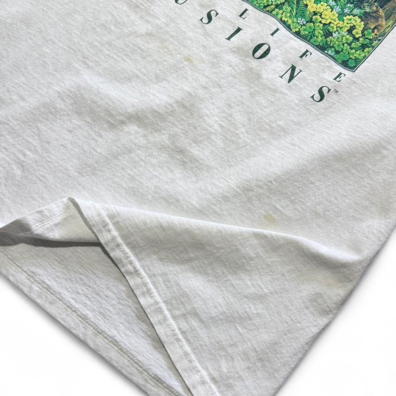Vintage 90s Wildlife Illusions Art Nature Forest Wilderness Art T-shirt