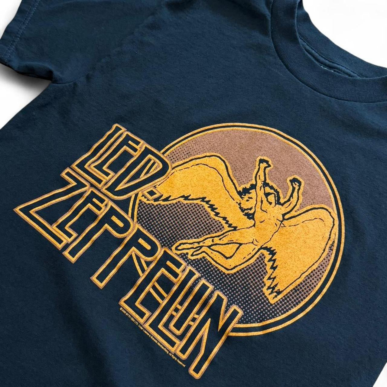 Vintage 2006 Led Zeppelin Classic Rock Band Concert Merch T-shirt