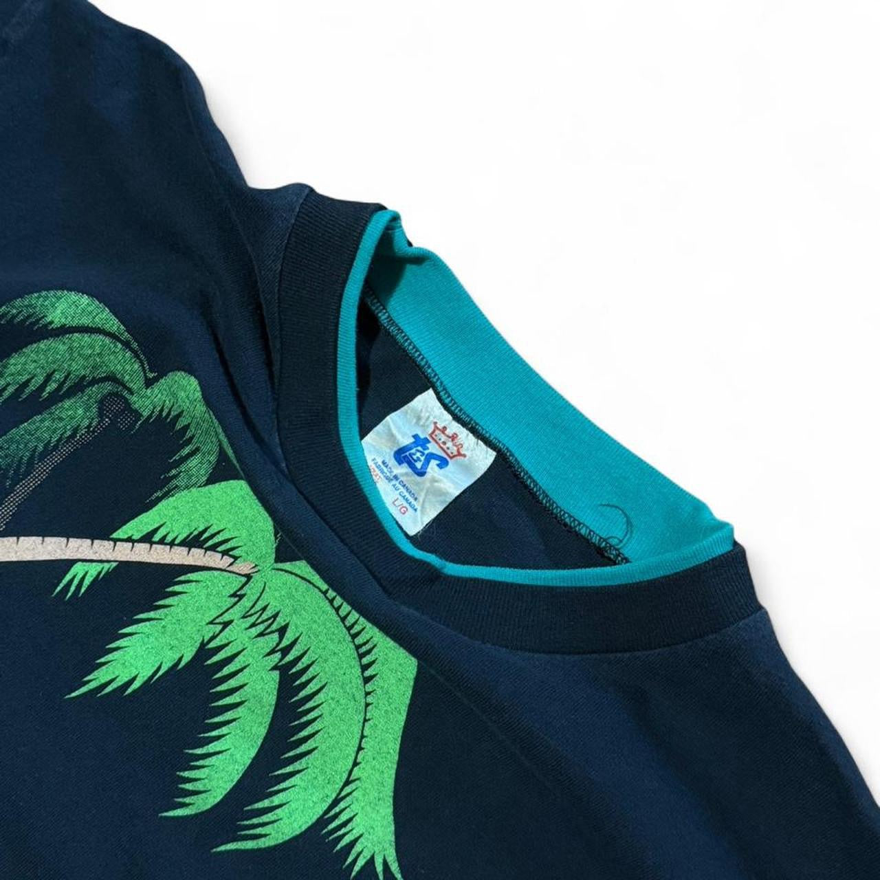 Vintage 90s Oasis Party Hounds Cartoon Beach Palm Tree Animal T-shirt