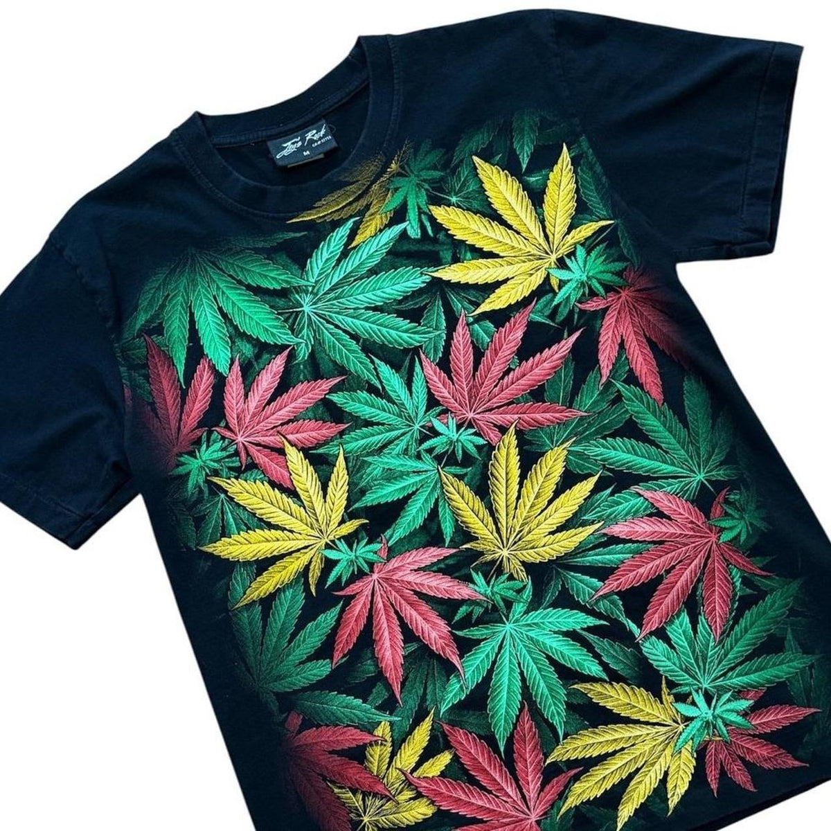 Y2K Reggae Pot Leaf Weed Marijuana Stoner Kush Graphic Art Print T-shirt