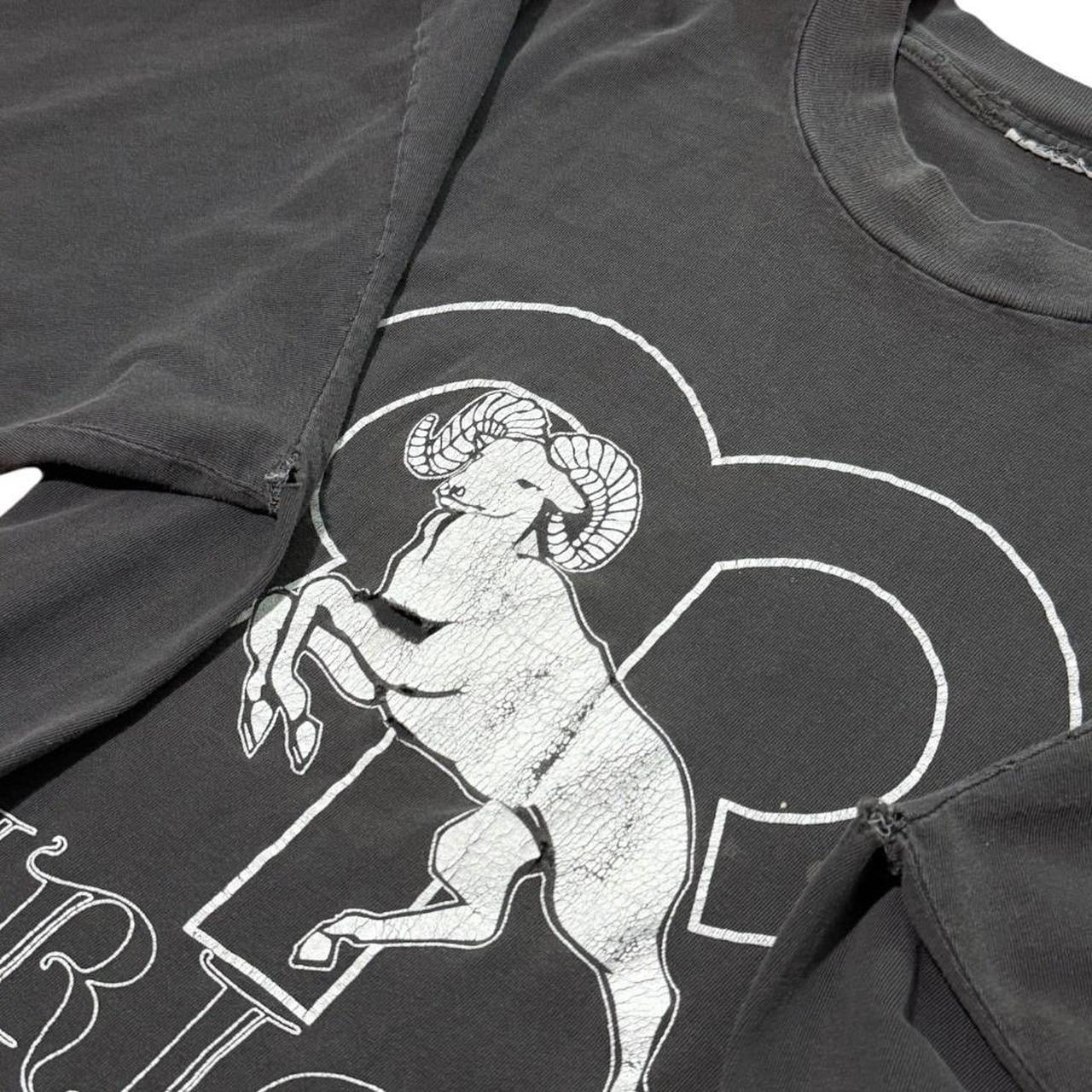 90s Aries Zodiac Ram Art Horoscope Animal Graphic Distress Faded T-shirt
