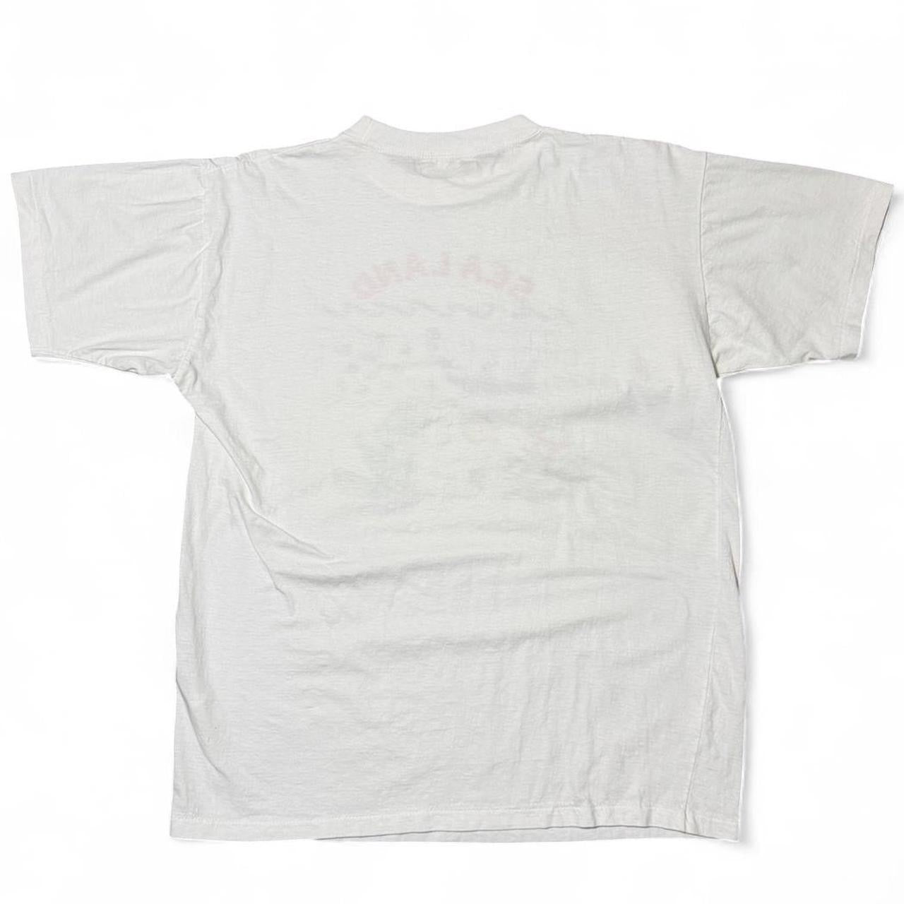 Vintage 90s Sea Land Water Nature Ocean Fish Art Graphic T-Shirt