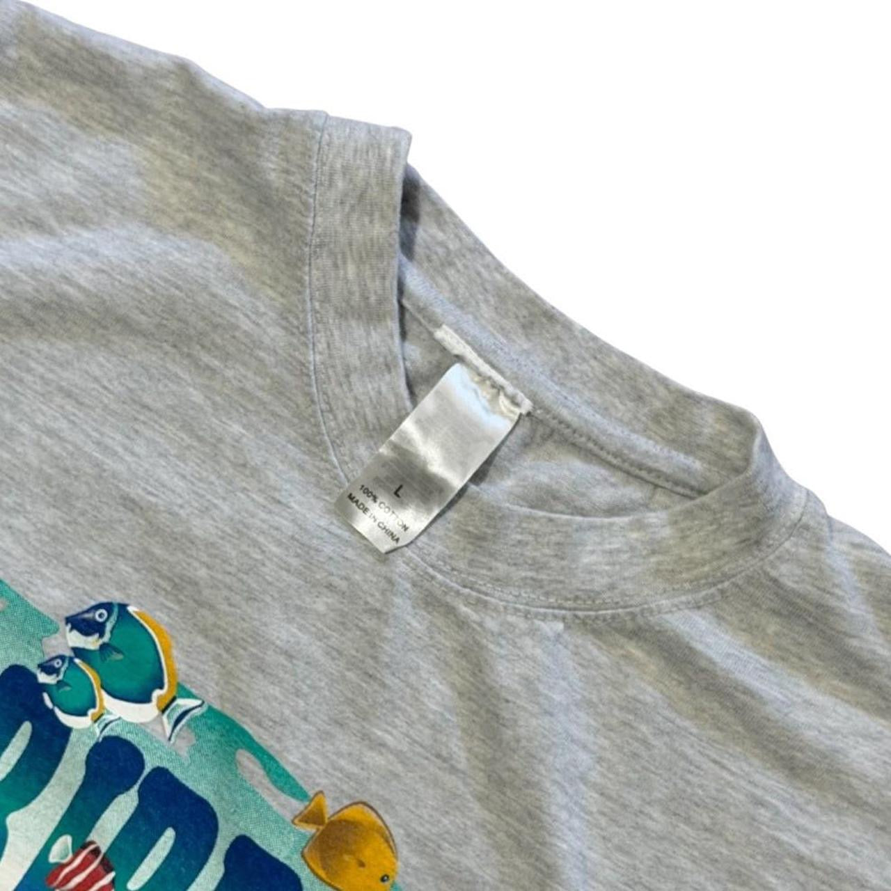 Y2K Royal Caribbean Cruise Ship Caribbean Beach Souvenir Graphic T-shirt