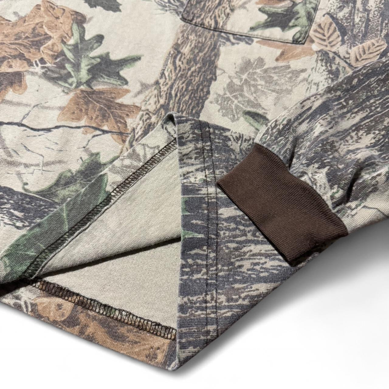 90s Long Sleeve Camouflage Real Tree Brown Collar Ringer Pocket Shirt