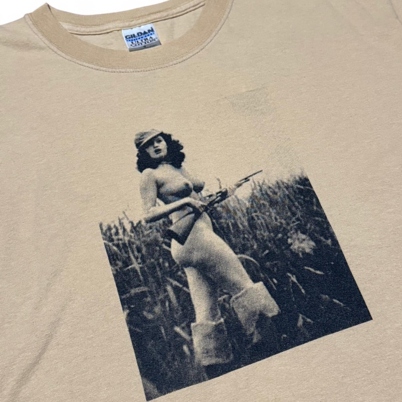 Y2K Sexy Soldier Army Weapon Retro Female Graphic T-shirt