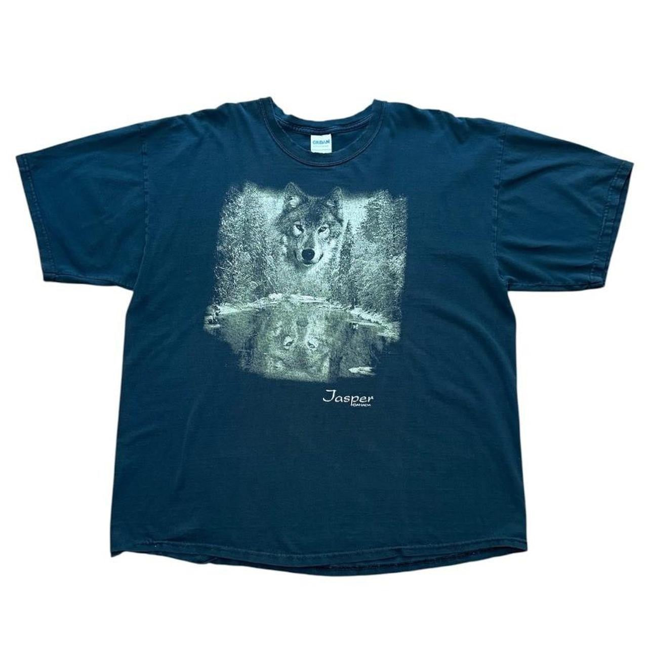 90s Jasper Canada Wolf Reflection Nature Animal Wolves Graphic T-shirt