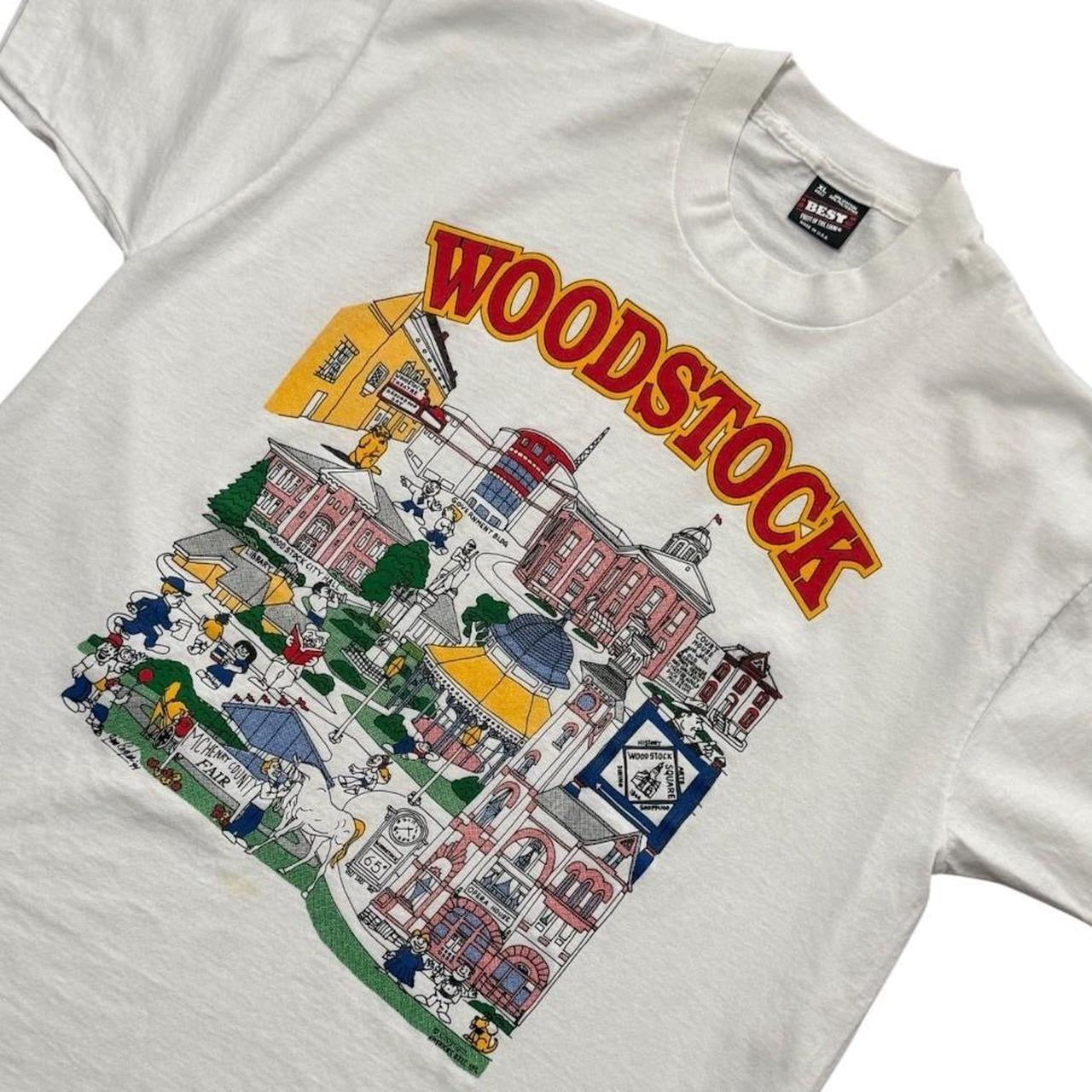 90s Woodstock Illinois Groundhog Day Graphic Architecture Art T-shirt