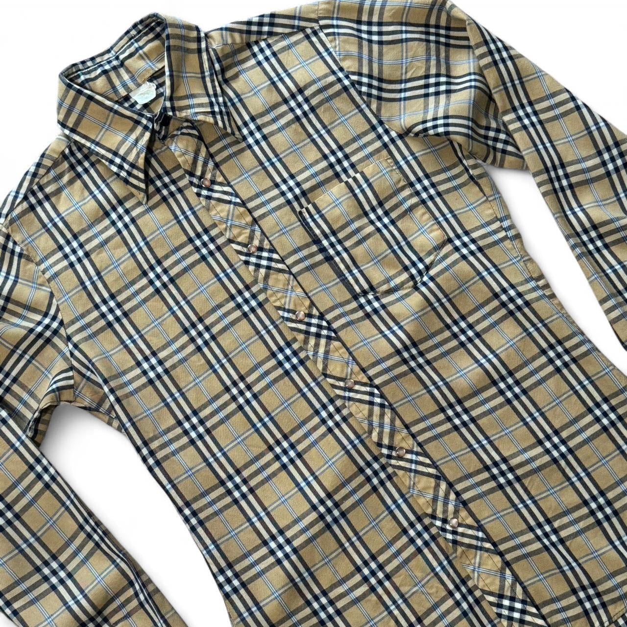 70s Pearl Snap Burberry Pattern Cream White Red Plaid Button Up