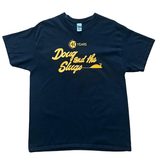 Y2K Doug & The Slugs 40th Anniversary Rock Band Concert Merch Tee