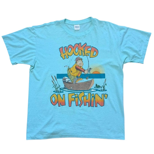 Vintage 80s Hooked On Fishing Funny Humour Joke Novelty T-shirt