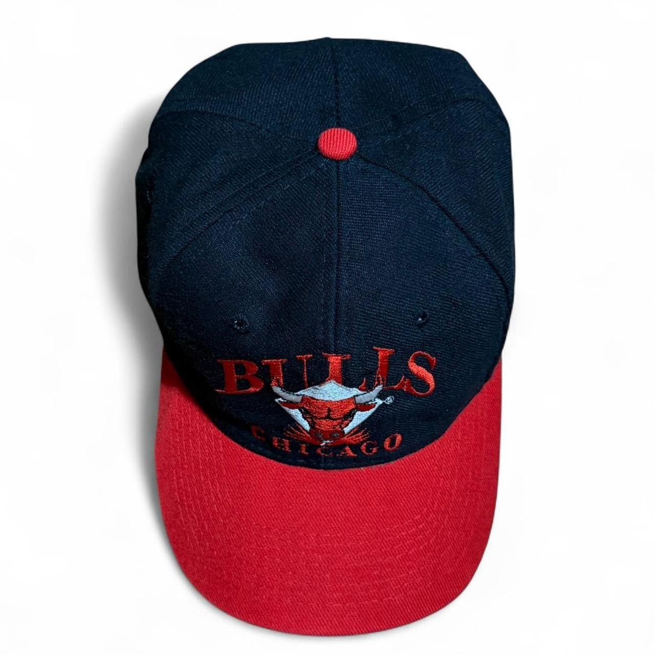 Vintage 90s Chicago Bulls Signature Logo NBA Basketball Snapback Hat