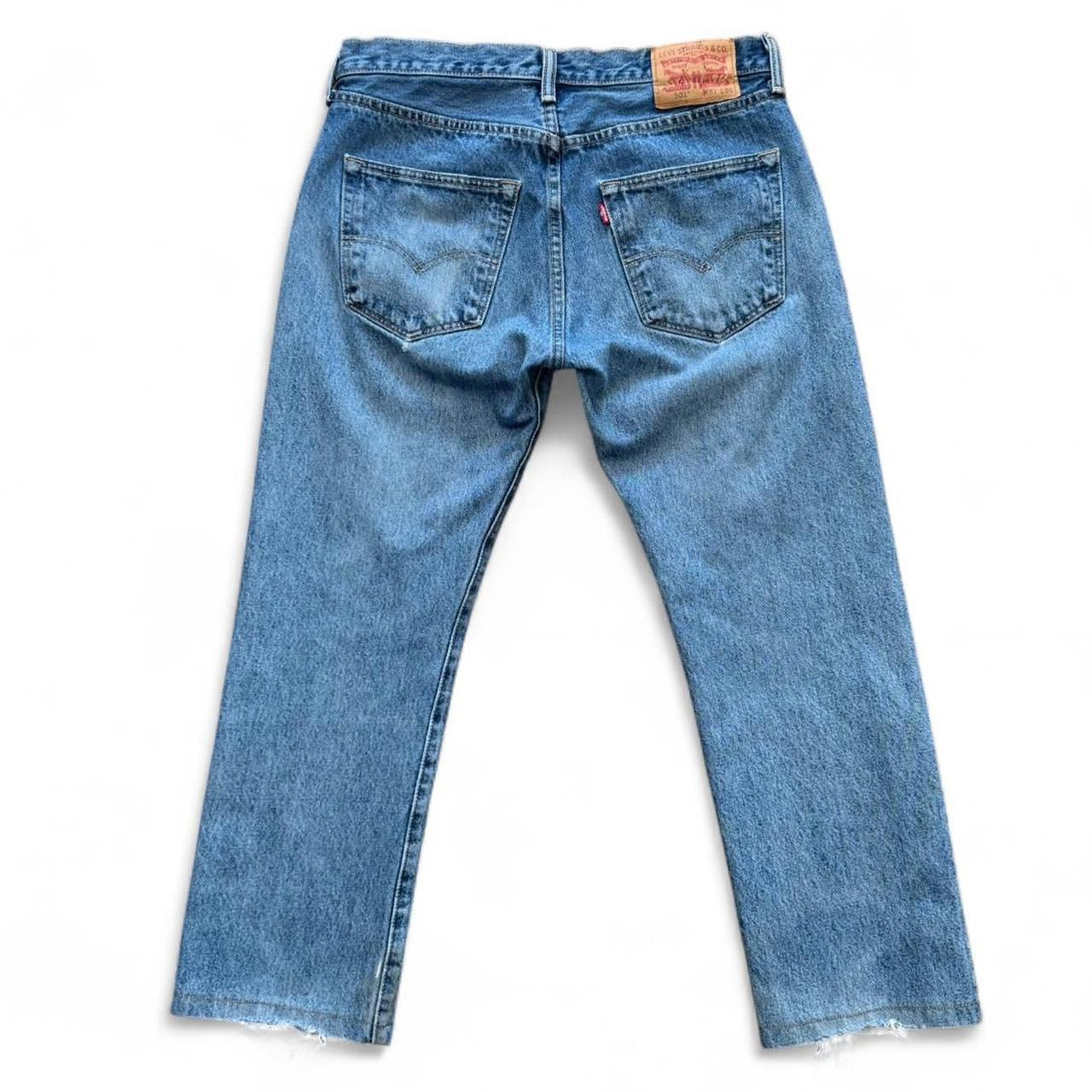 90s Levi’s 501 Light Blue Wash Straight Leg Hemmed Jeans