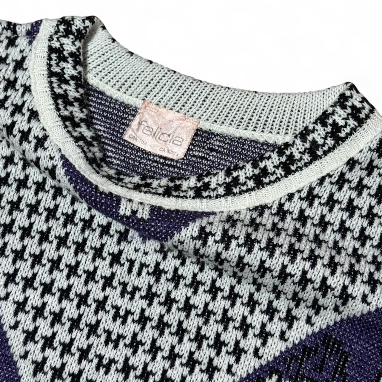 90s Purple Floral Acrylic Knit Retro Grandma 3/4 Sleeve Sweater