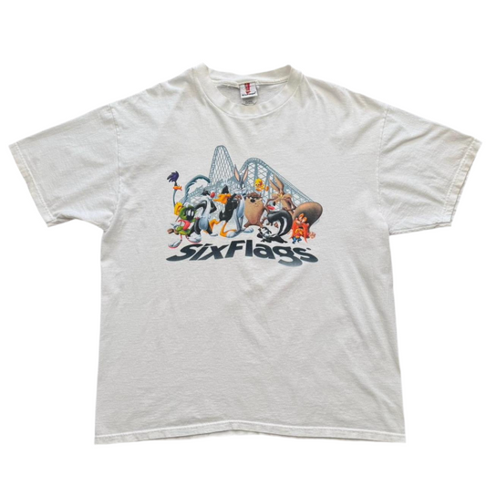 Y2K Looney Tunes Six Flags Theme Park Souvenir Tee