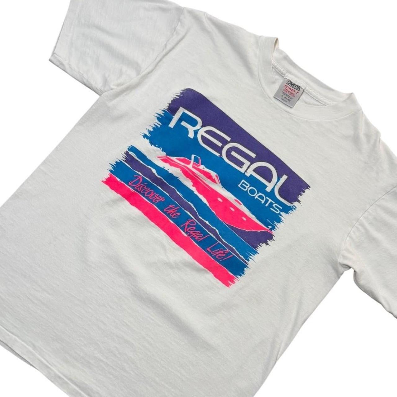 90s Regal Boats Seadoo Yacht Sailing Ocean Beach Graphic Art T-shirt