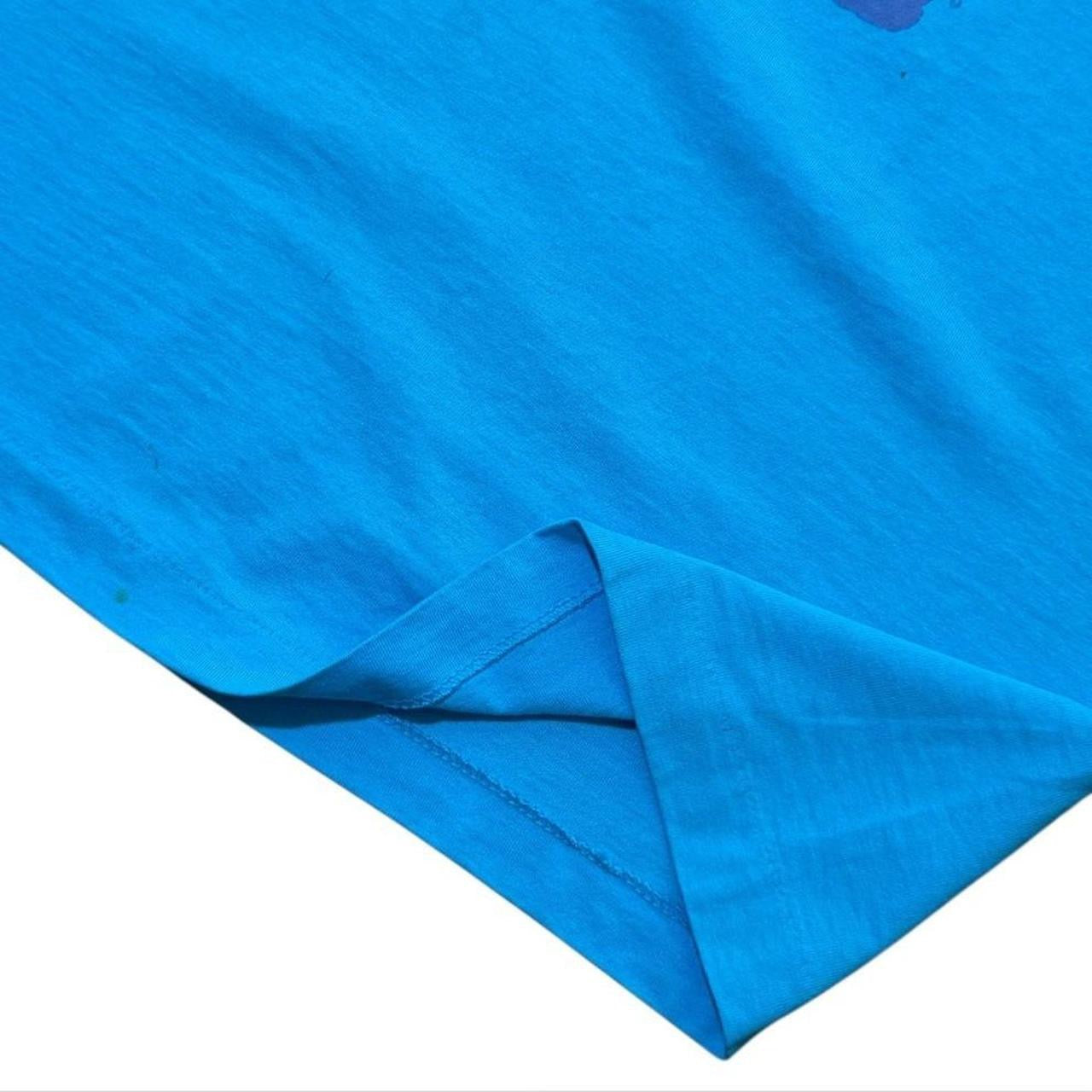 90s Eye Spy Black Kitty Cat Cute Animal Art Baby Blue Graphic T-shirt
