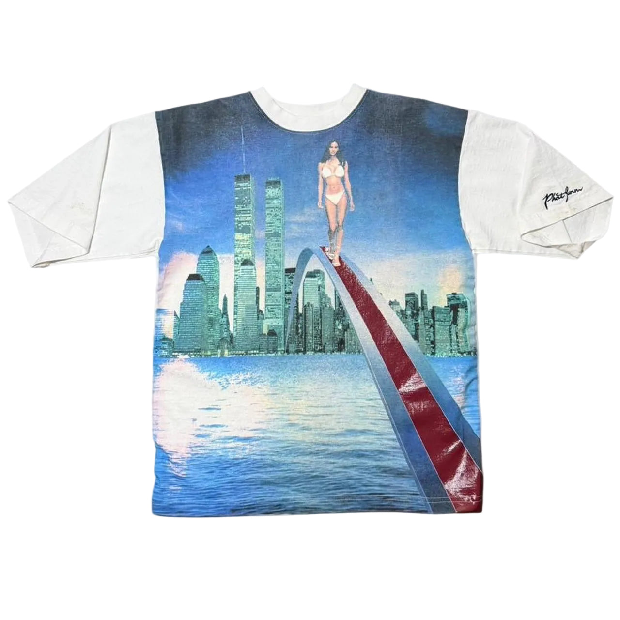 Vintage 90s Phat Farm New York City Twin Towers 9/11 NYC World Trade T-shirt