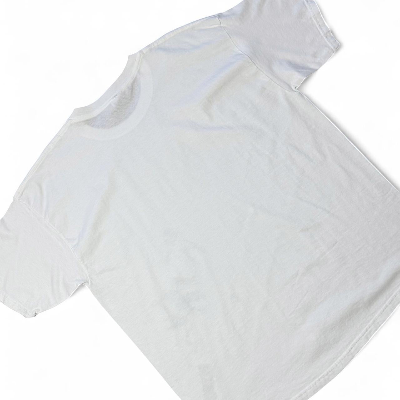 Vintage Y2K Tomb Raider White Lara Croft Video Game Crazy Promo T-shirt