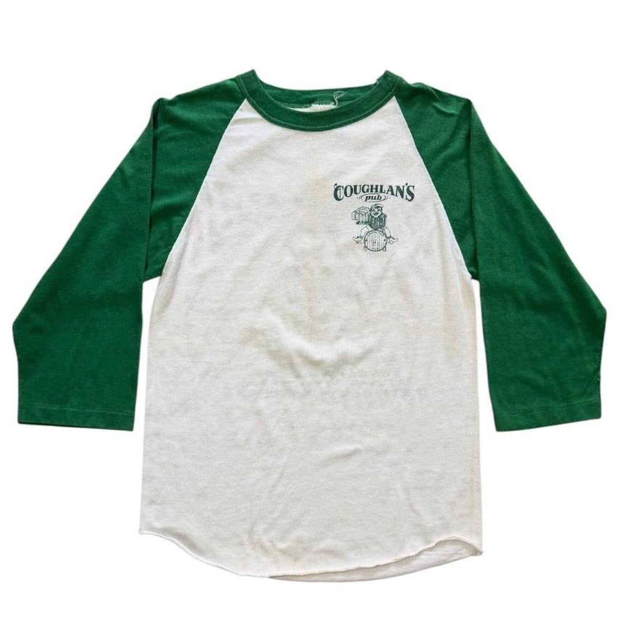 80s Coughlans Pub New York Irish Leprechaun Art Raglan Baseball T-shirt