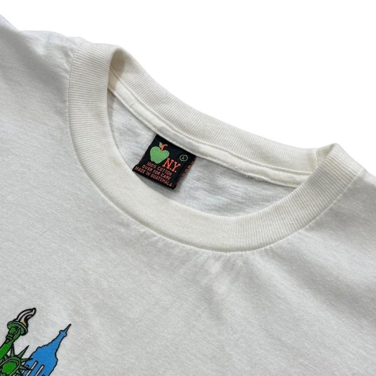 90s New York City Districts NYC Souvenir Broadway Art Graphic T-shirt