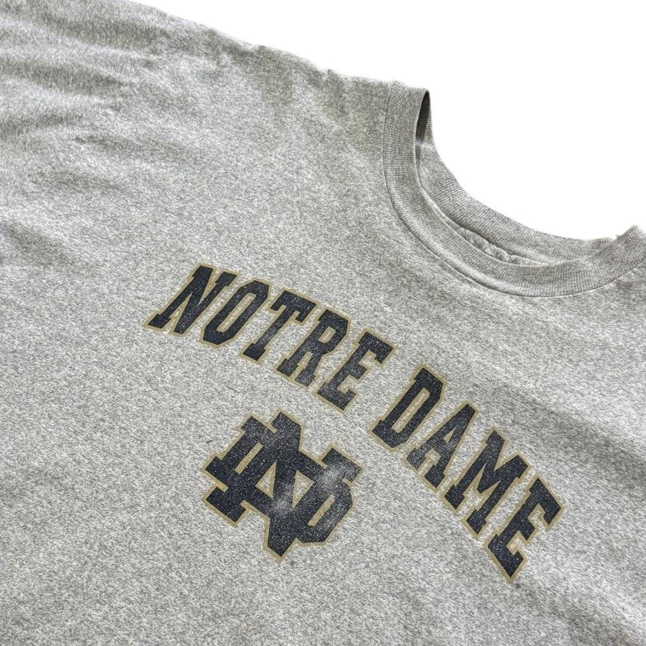 90s Notre Dame Fighting Irish NCAA Football Sports Graphic Logo T-shirt