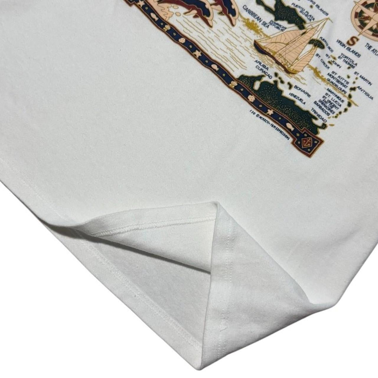 90s St Thomas US Virgin Islands Map Art Graphic Souvenir Tourism T-shirt