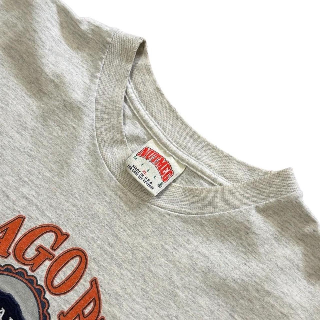 90s Chicago Bears NFL Football Sports Graphic Crest Embroidered T-Shirt