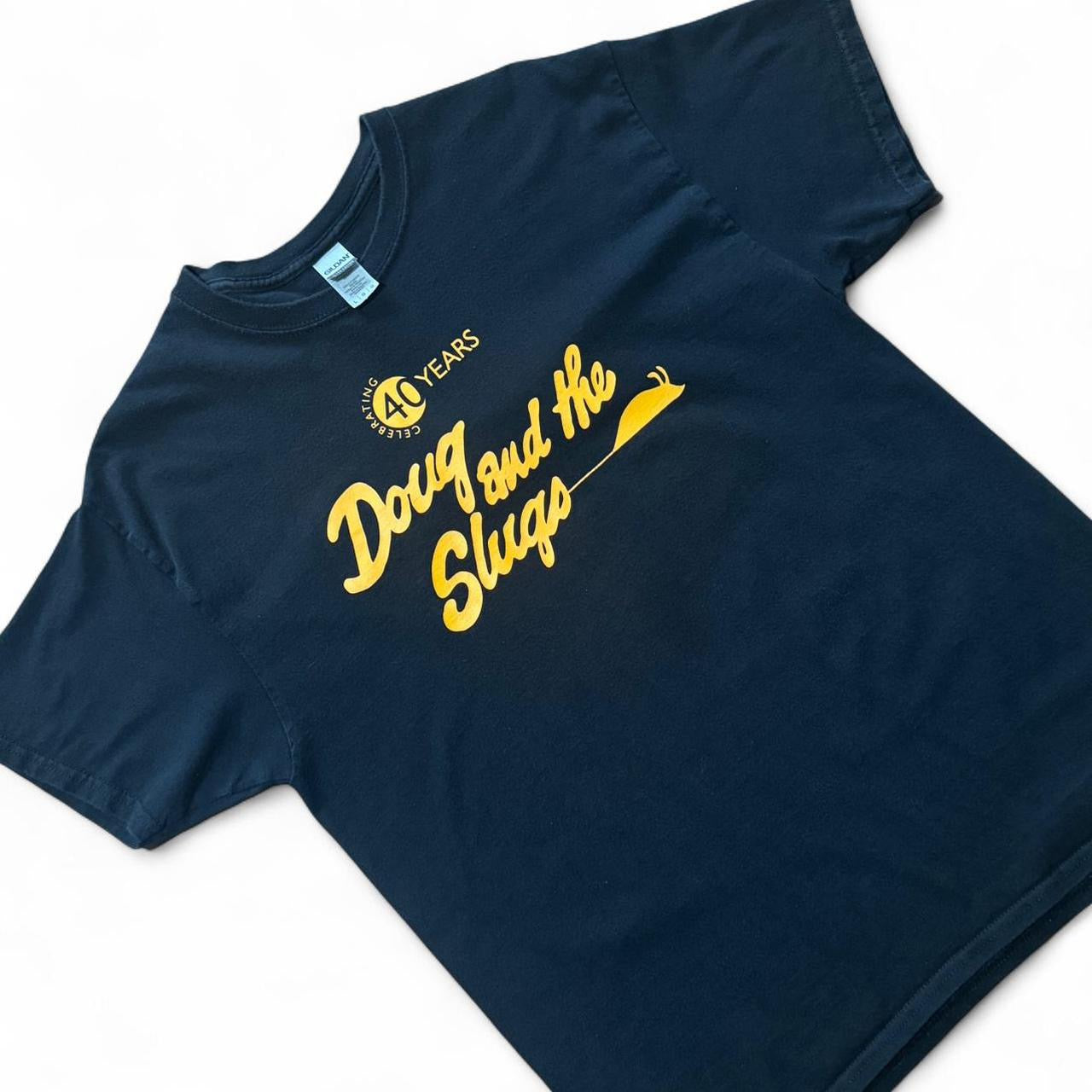 Y2K Doug & The Slugs 40th Anniversary Rock Band Concert Merch Tee