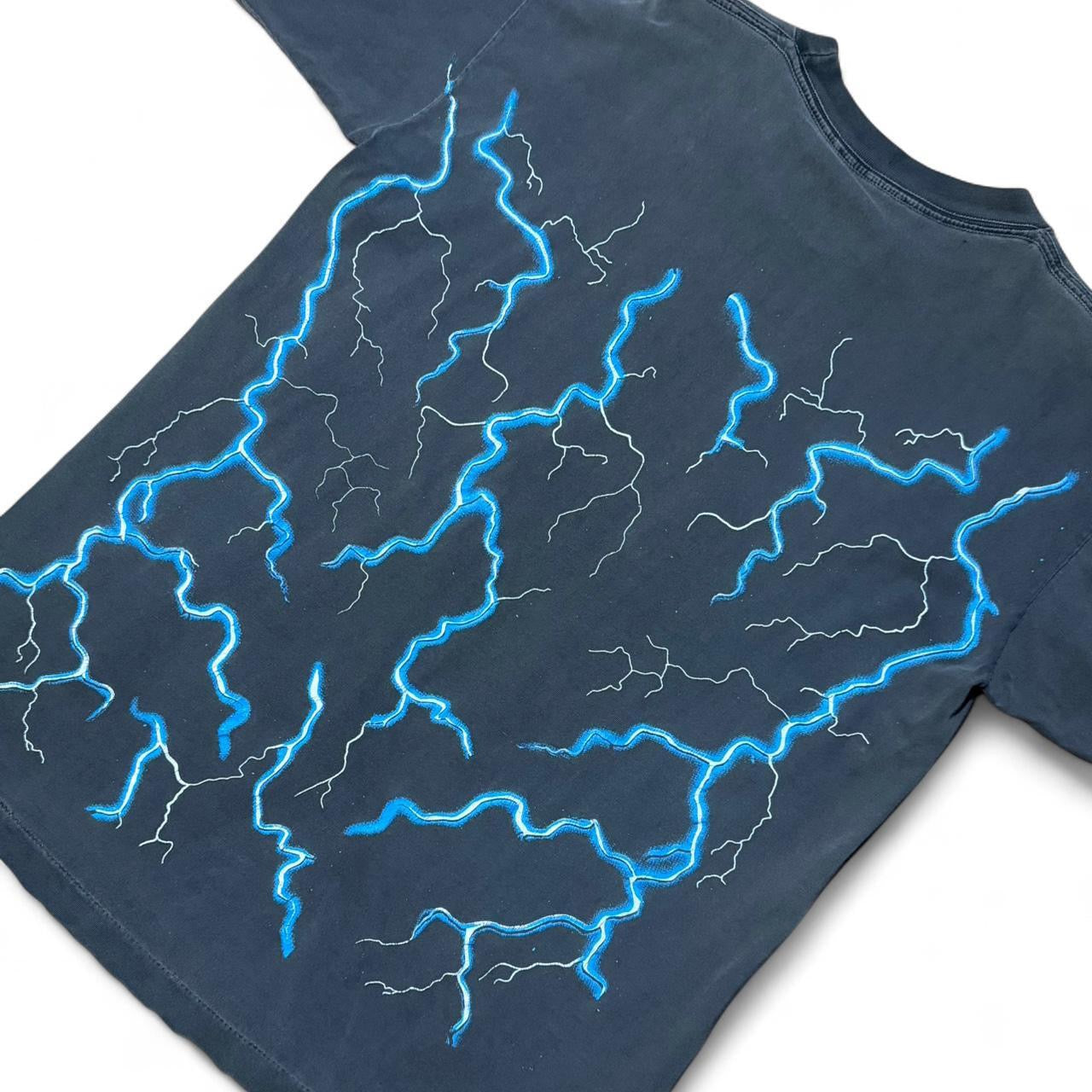 Vintage 90s Lightning Bolt Aboriginal Native Chief Thunder T-Shirt