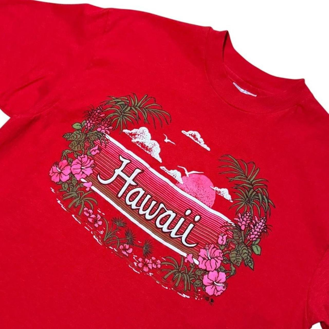 80s Hawaii Puff Print Floral Ocean Beach Sunset Nature Graphic T-Shirt