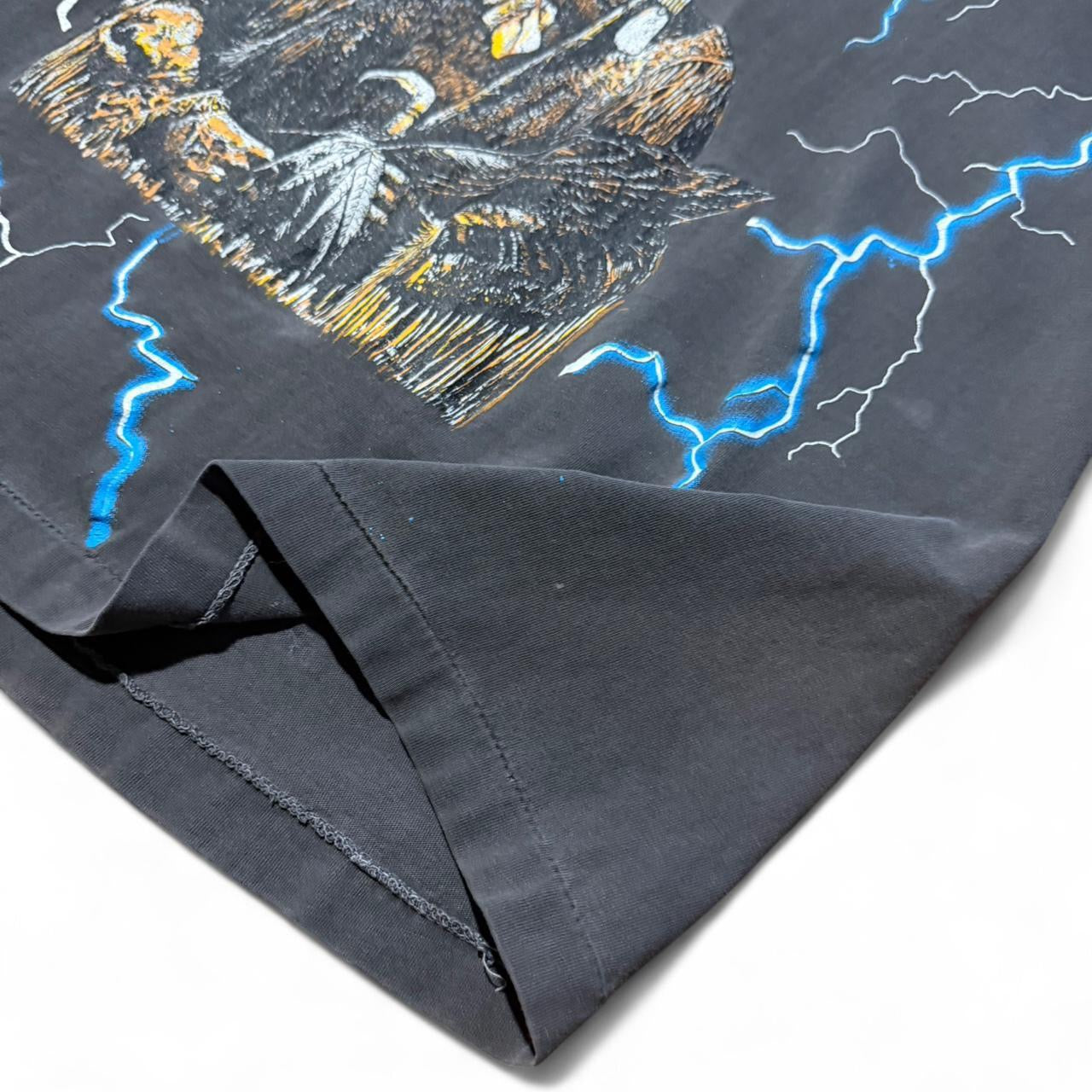 Vintage 90s Lightning Bolt Aboriginal Native Chief Thunder T-Shirt