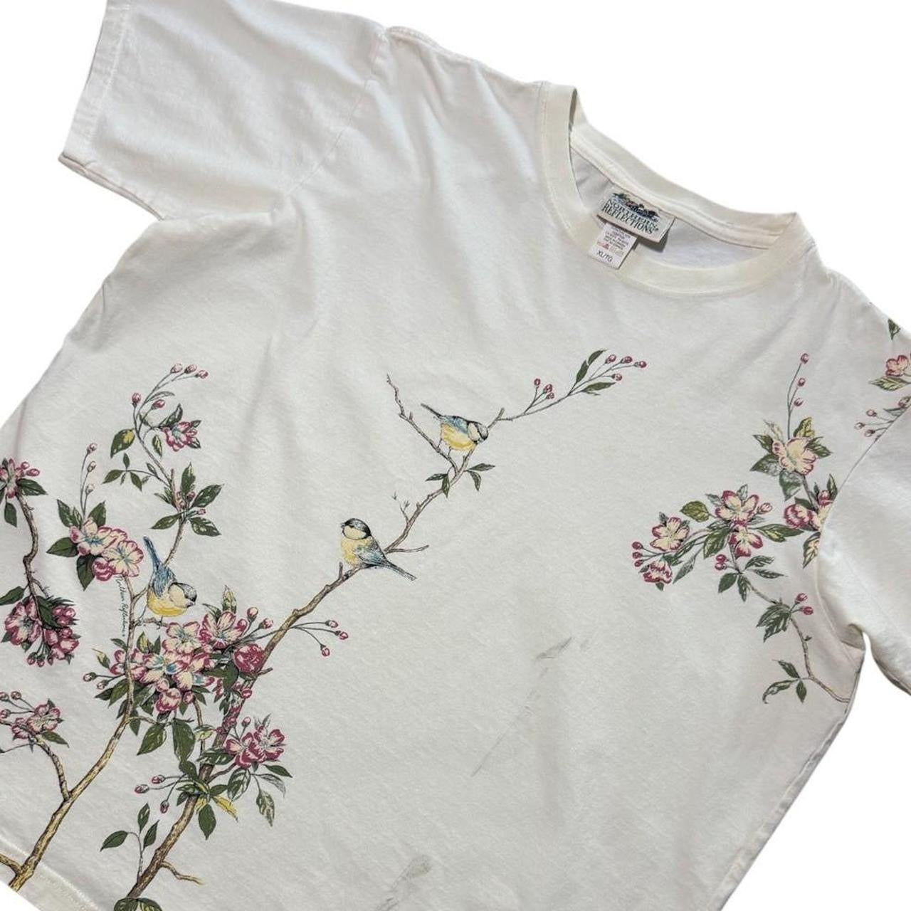 90s Northern Reflections Birds Floral Cute Flowers Animal Nature T-shirt