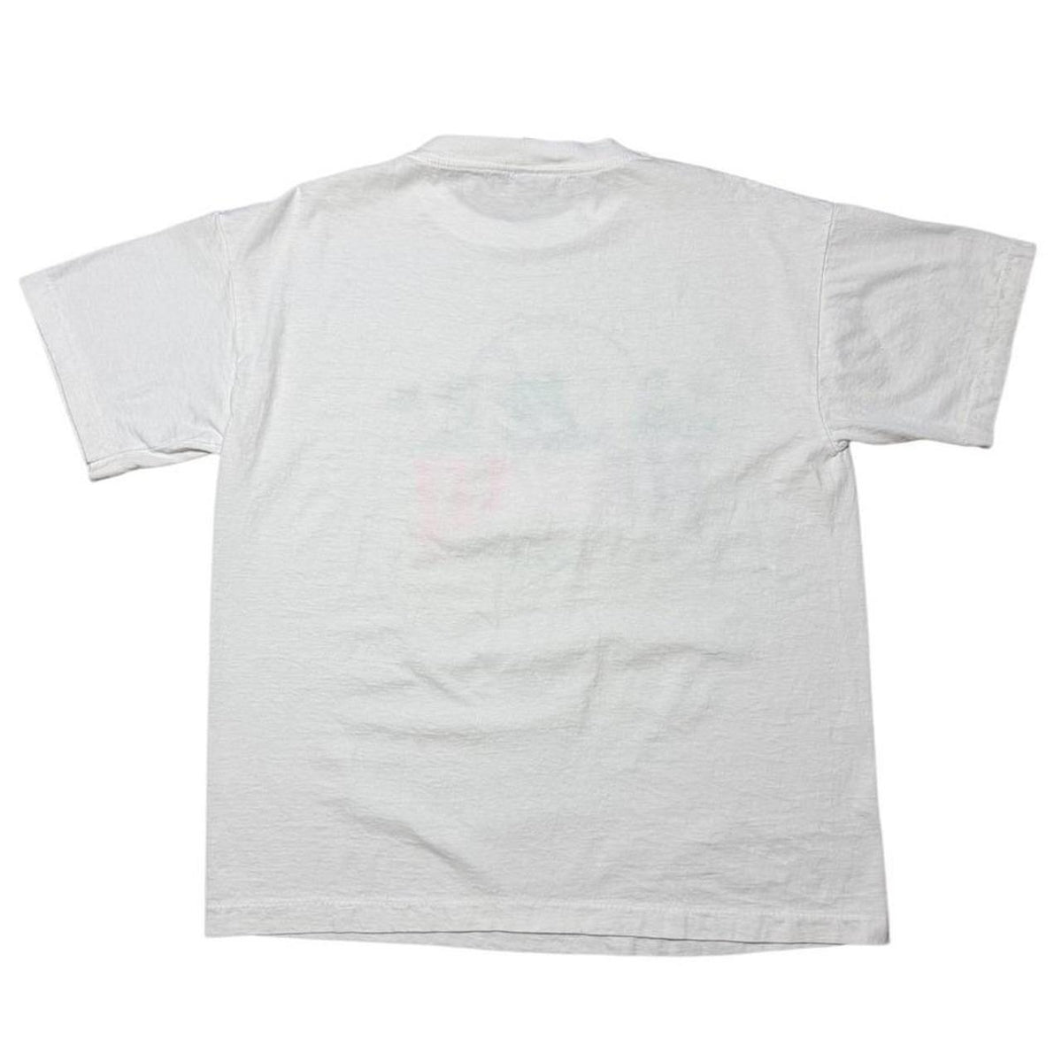 90s Caribbean Dream Hawaii Waikiki Travel Souvenir Art Graphic T-shirt