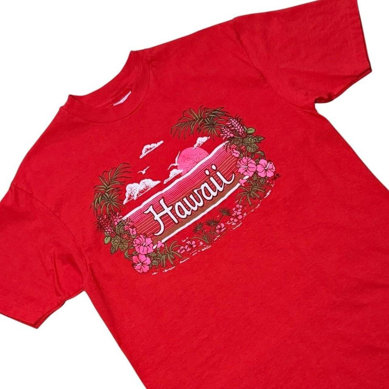 80s Hawaii Puff Print Floral Ocean Beach Sunset Nature Graphic T-Shirt