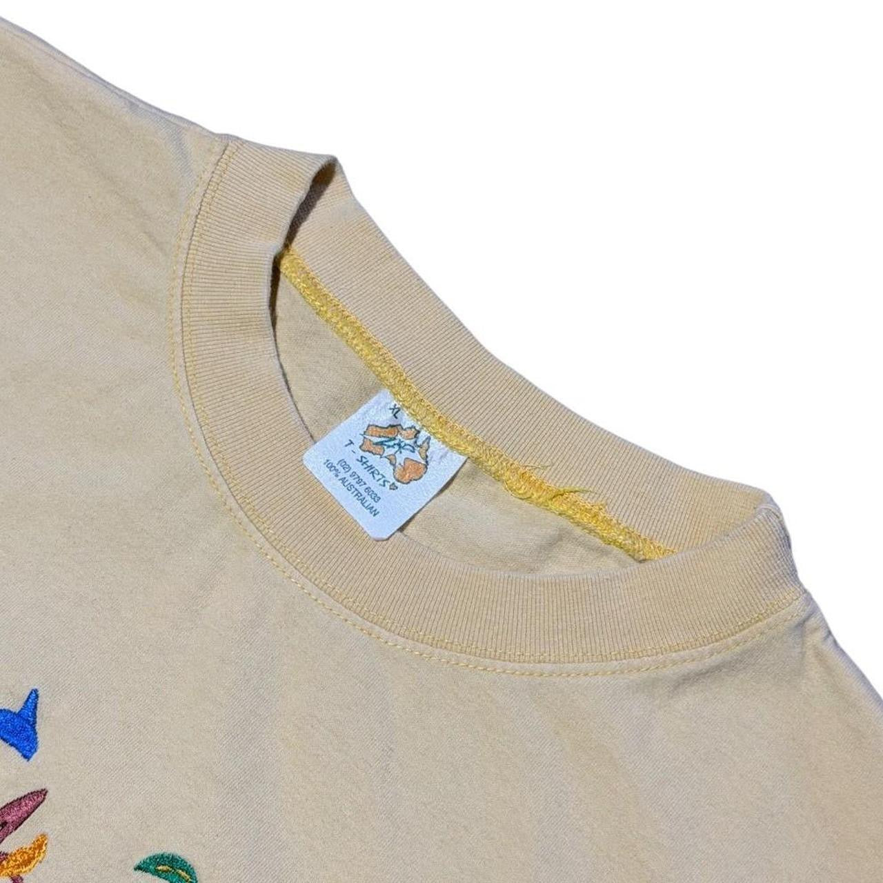90s Australia Embroidered Kangaroo Nature Gold Coast Souvenir T-shirt