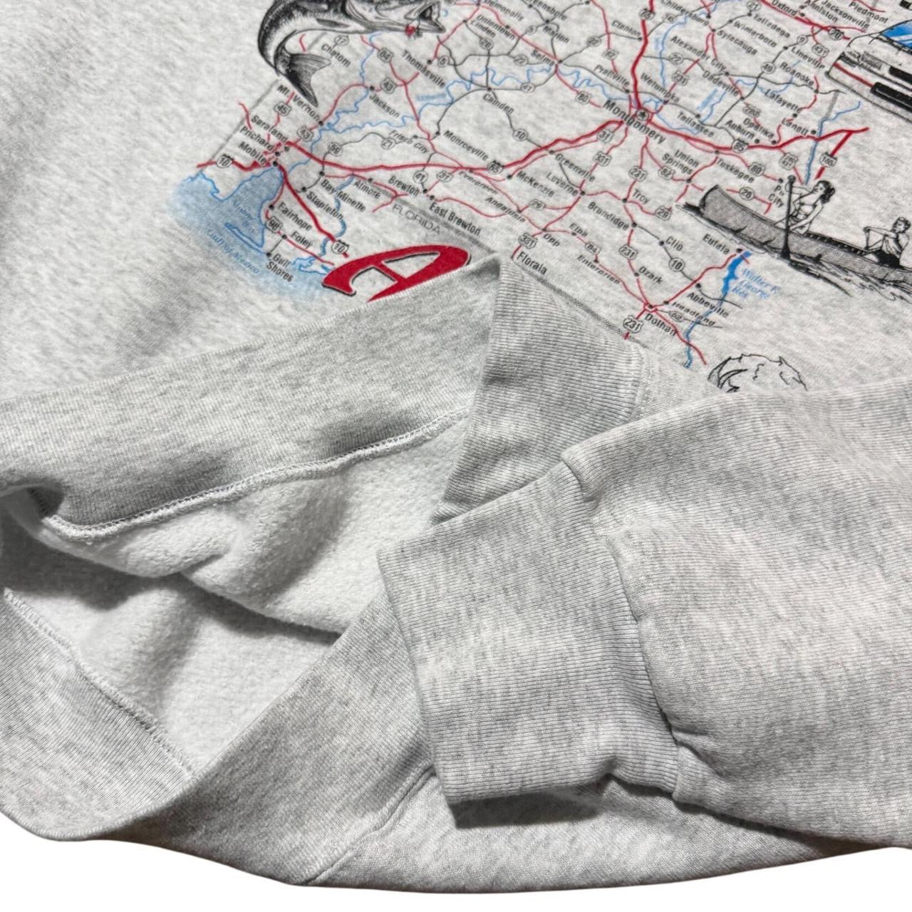 90s Alabama State Heart of Dixie Map Nature Graphic Crewneck Sweater