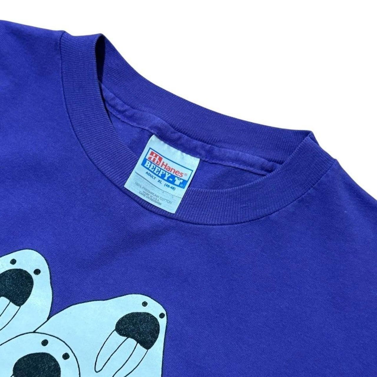 90s Alaska Walrus Ocean Nature Cute Animal Mammal Art Graphic T-shirt