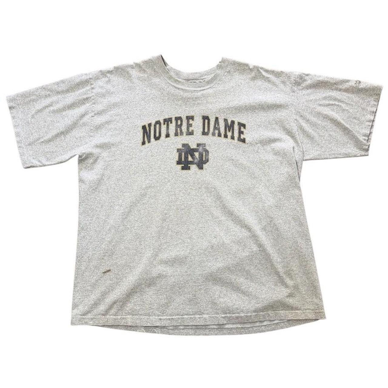 90s Notre Dame Fighting Irish NCAA Football Sports Graphic Logo T-shirt